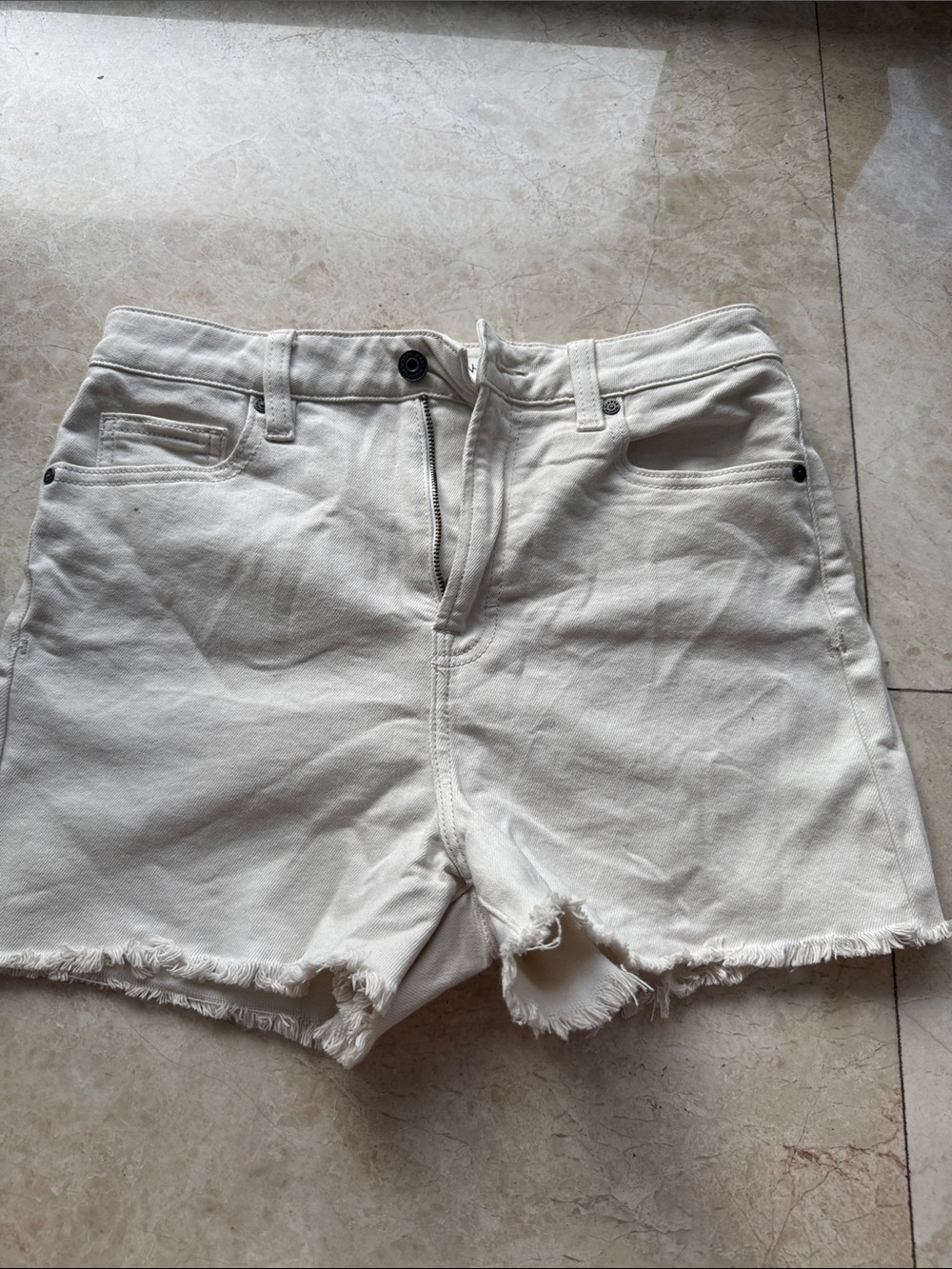 Women's High-Rise Frayed Hem Jean Shorts in Cream